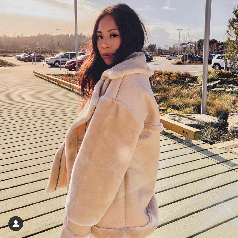 Beige aviator jacket